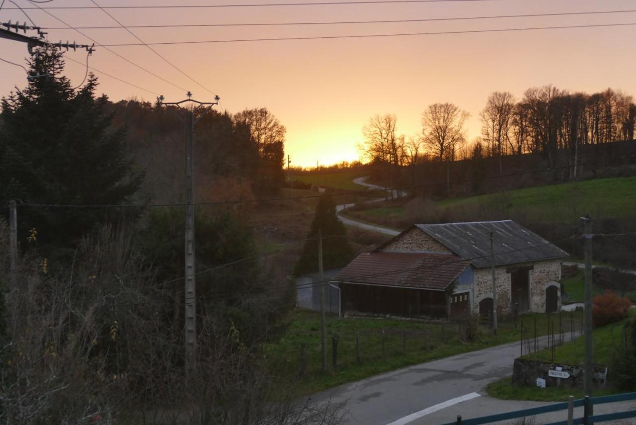 L'Ancienne Ferme Villa Bujaleuf Luaran gambar